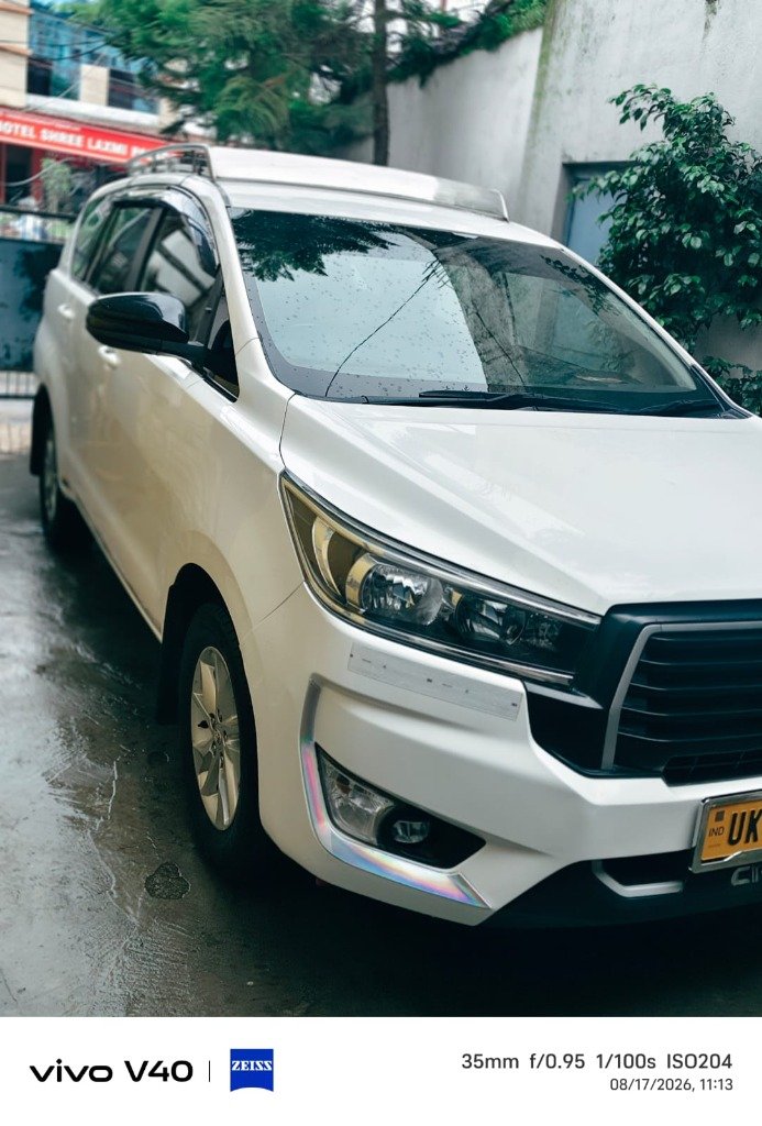 Toyota Innova Crysta (Luxury)